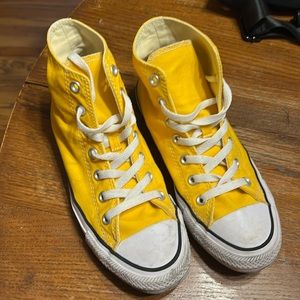 Converse high top womans size 8.0